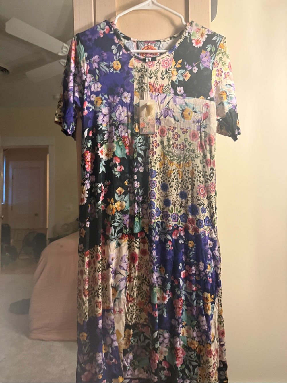 Johnny Was Cream Floral Embroidered Neckline Top